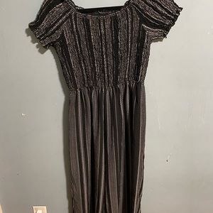 A short sleeve jumper